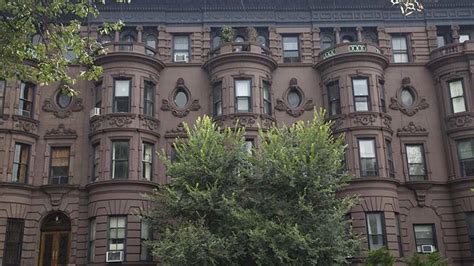 The Nyc Walking Tour Of Brooklyns Most Beautiful Brownstones