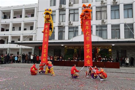 广西防城区：醒狮闹新春 新华网