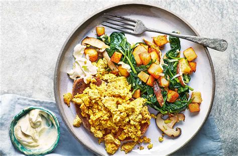 Tofu Scramble With Potato Spinach And Shiitake Hash Tesco Real Food