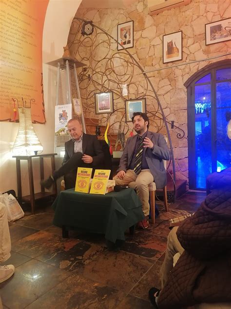 Presentato Alla Terrazza Gattapone Neuro Mesmerismo Il Libro Di Paolo