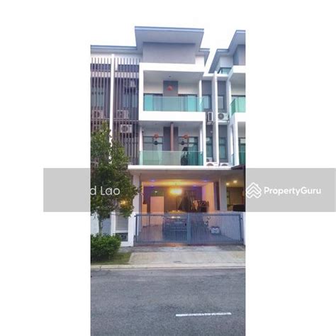 Storey Link Villa Pool Villa Reflexion Taman Nusaputra Timur