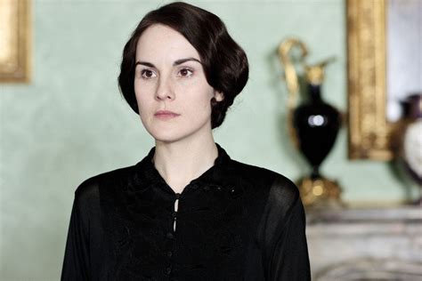 Los Actores De Downton Abbey Se Ríen Del Gazapo De La Botella De Agua