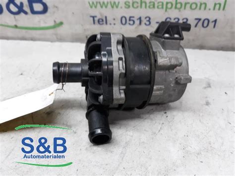 Additional Water Pump Volkswagen Jetta Iv Tsi Hybrid V