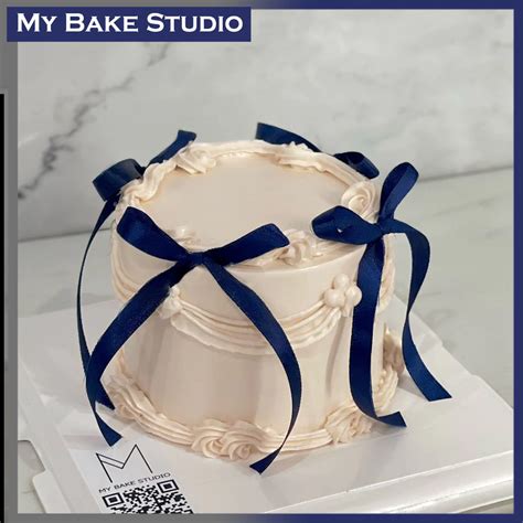 Classic Ribbon Cake MyBakeStudio