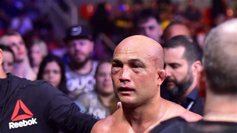 Video Bj Penn Knocked Out Cold In New Footage Of Hawaiian Bar Fight