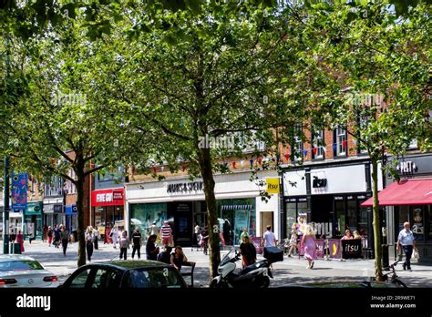 Stpeters Street Stalbans Hertfordshire England Uk Stock Photo