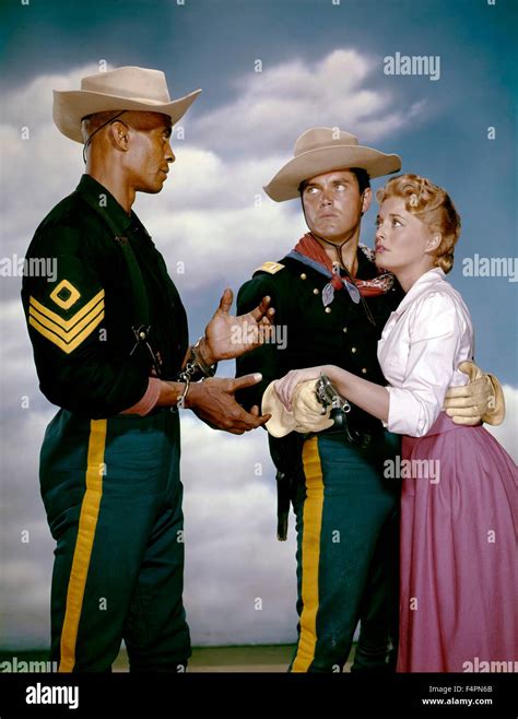 Woody Strode, Jeffrey Hunter and Constance Towers / Sergeant Rutledge / 1960 directed by John ...