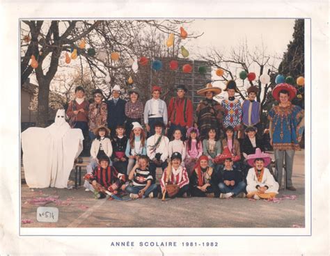 Photo de classe CM 2 école Jules Ferry LE CANNET 1981 1982 M