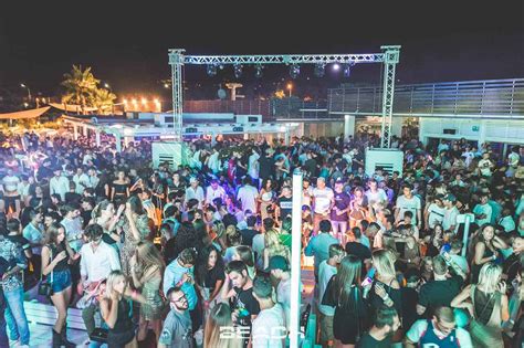 Il Venerdì Beach Club Cinquale Discoteche in Versilia