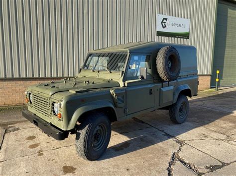 Land Rover Defender 110 Wolf LHD Hard Top Remus 50472 MoD Surplus