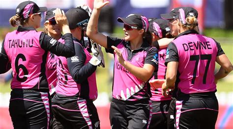 Live Cricket Streaming of Australia Women vs New Zealand Women ICC ...