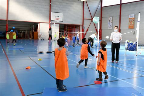 Stages Sportifs Pendant Les Vacances D Hiver Et De Printemps Ville De