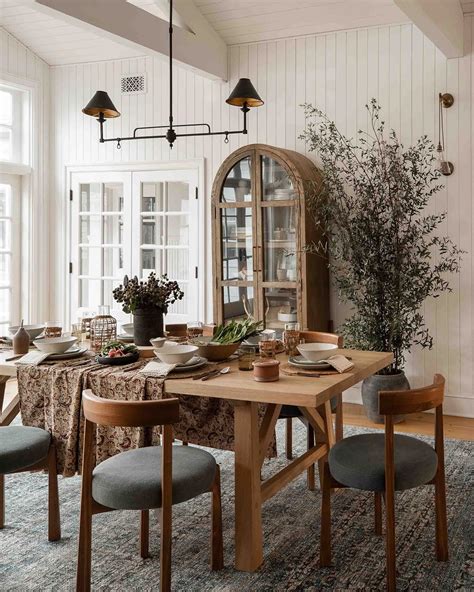 35 Modern Farmhouse Dining Room Ideas For Design Inspiration