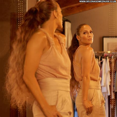 Jennifer Lopez Celebrity Posing Hot Babe Beautiful Sexy Famous And Uncensored