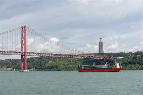 Premium Photo | Bridge in lisbon, portugal