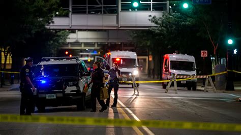 Video Des Moines Police Say Officer Shot Woman In Downtown Tuesday