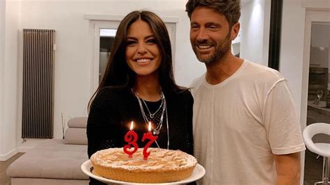 Filippo Bisciglia Dolce Sorpresa Per Il Compleanno Di Pamela Camassa