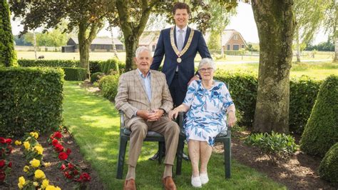 Jan En Truus Van De Lagemaat 60 Jaar Getrouwd Hij Kocht Voor Mij Een