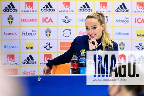 220411 Kosovare Asllani Of The Swedish Women S National Football Team