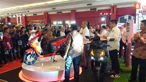 Akhirnya Harga Motor Listrik Gesits Keluar Di IIMS 2019 Mahal