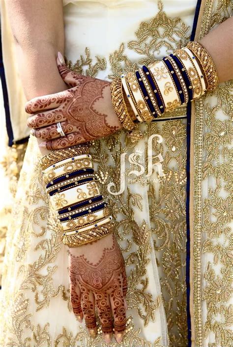 Elegant Bangles Sets For Your Wedding Charm Up And Chunk Your Bangles