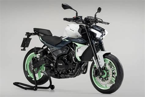 2025 Benelli Tornado Naked Twin 500 First Look 8 Fast Facts