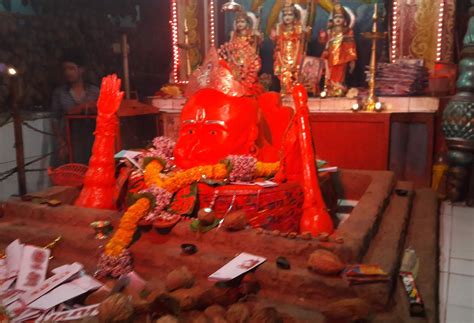 मध्यप्रदेश के इस मंदिर में केसरीनंदन हनुमान करते हैं जन सुनवाई Lord