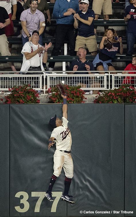 Carlos Gonzalez On Twitter Photo Gallery Minnesota Twins Beat San