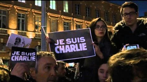 Charlie Hebdo Les Rassemblements Mobilisent Plus De 100 000 Personnes