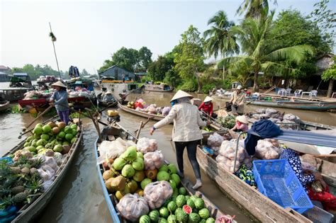 Mekong Delta Floating Markets - Things you need to know before traveling