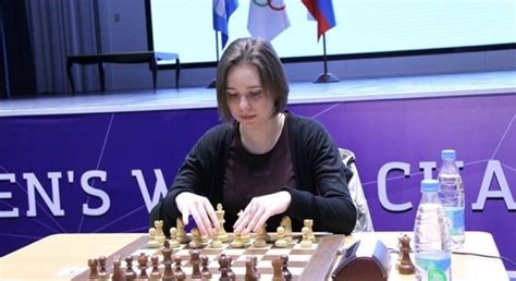 Ukrainian chess player wins 2015 Women's World Championship | UNIAN