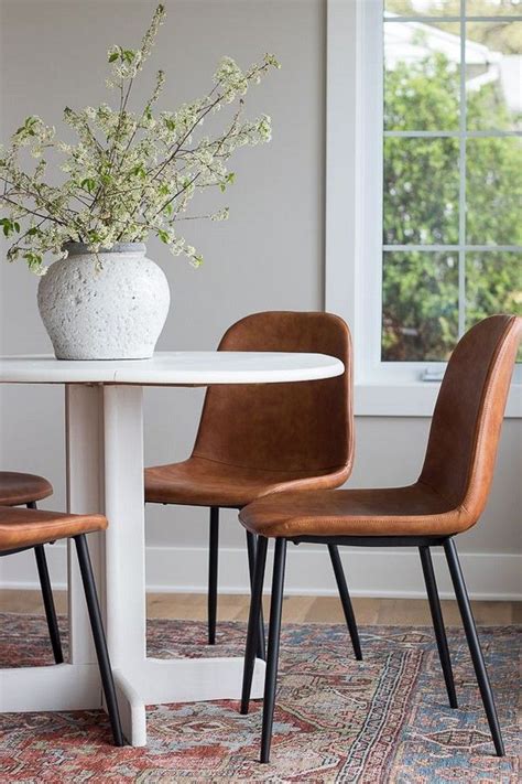 Brown Leather Chairs Living Room Boisterous E Journal Stills Gallery