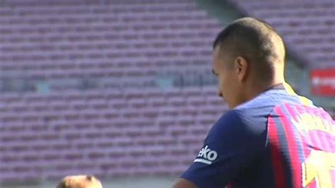 Jeison Murillo Presentado En El Camp Nou Como Nuevo Jugador Del FC