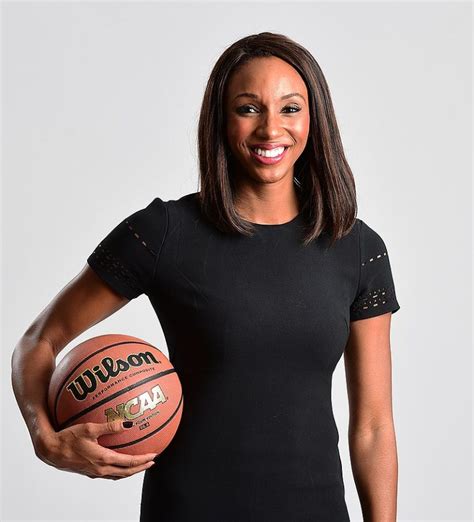 19 Nba Female Reporters Women In Sports Broadcasting 2024