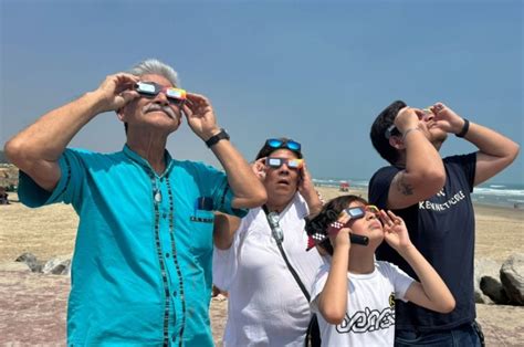 Dolor De Cabeza Y De Ojos Despu S De Ver El Eclipse Conoce Las