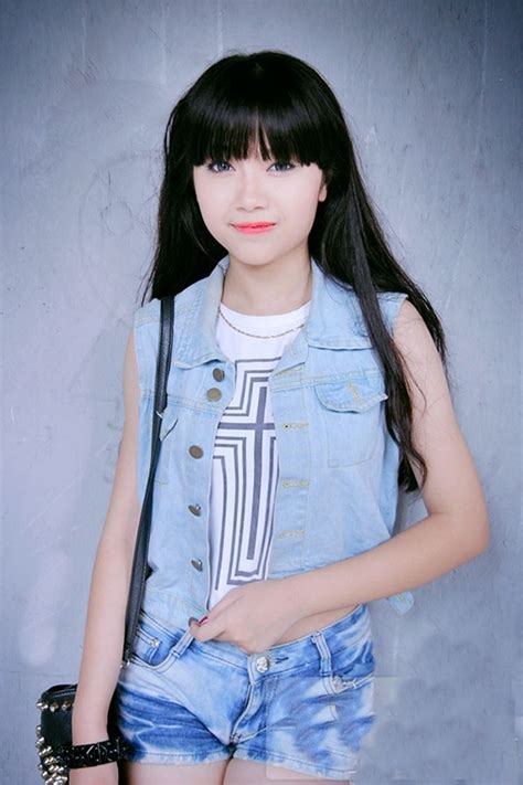 Tuy N T P Nh Ng H Nh Nh Hot Girl Xinh D Th Ng V Ng Y U Th Vi N