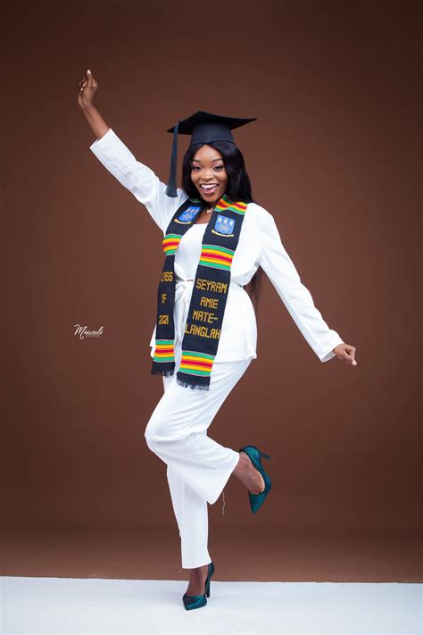 Sample Graduation Photos — Mawuli Photography