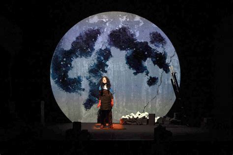 Istvan Reviews Rubble ⏤ Theatre Passe Muraille Aluna