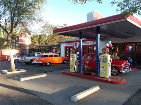 Best Burgers In Arizona Bing S Burger Station