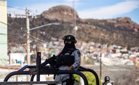 Evacuan A Estudiantes De Secundaria Tras Balacera En Zacatecas