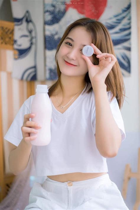 Ảnh Hot Girl Gái Xinh Đáng Yêu Nhìn Phê Như Con Tê Tê