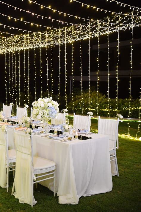 11 Breathtaking Outdoor Wedding Lights Ideas