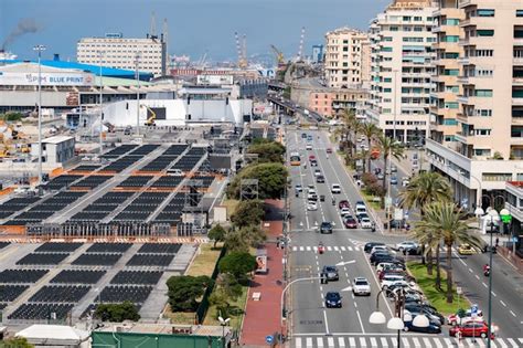 Genova Italia De Mayo De Preparaci N Para La Misa Del Papa