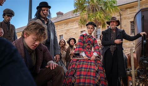 The Artful Dodger Bild Thomas Brodie Sangster Maia Mitchell David