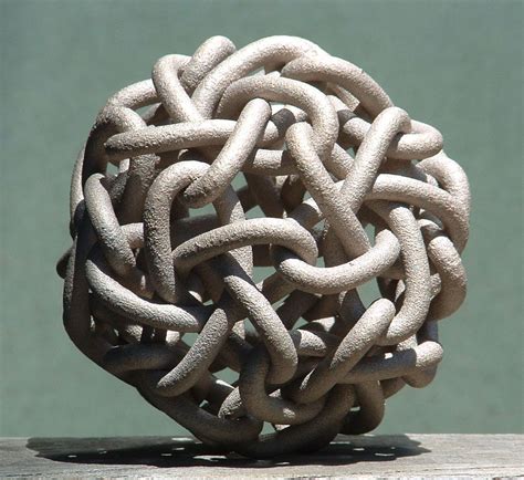 Gordian Knot Brave Fish