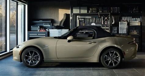 Here's Why The 2023 Mazda MX-5 Miata Is One Of The Best Sports Cars Today