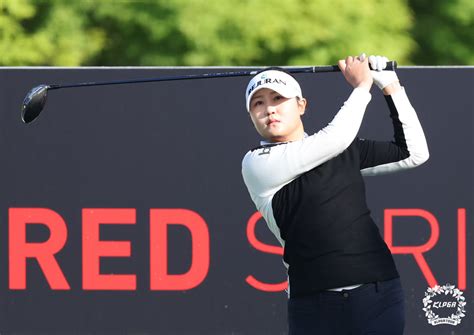 Klpga 윤수아 교촌 1991 오픈 2r서 데뷔 첫 홀인원 ′시즌 6호′