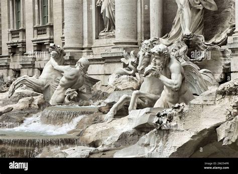 La Fontana De Trevi Es Uno De Los Monumentos M S Famosos De Roma De