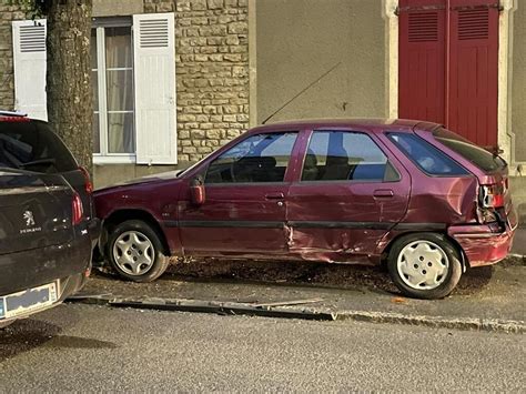 Alençon Deux blessés légers dans une collision rue des Tisons