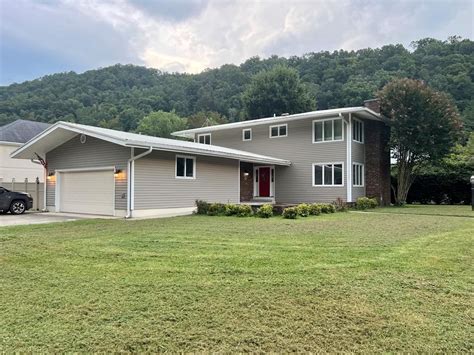 73 S Circle Dr, Prestonsburg, KY 41653 | Trulia